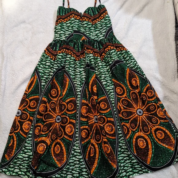 Dresse - Picture 5 of 6